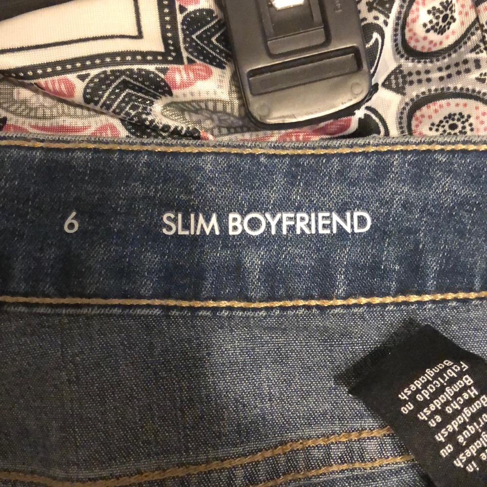 Calvin Klein slim boyfriend jeans size 6